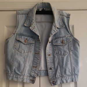 Bill Blass Ladies Denim Jean Sleeveless Vest  -  Size: Large